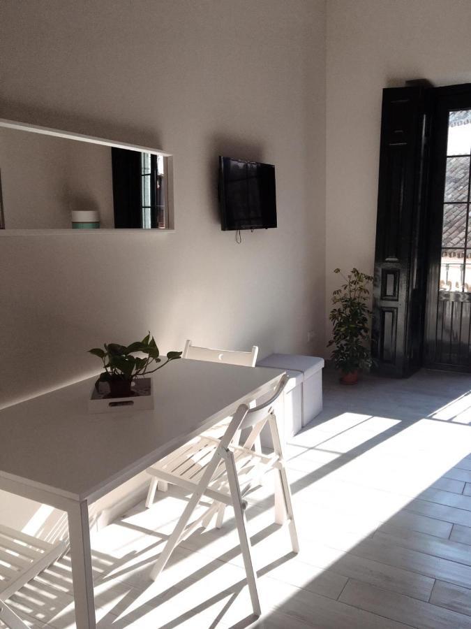 Apartamento Centro Santa Catalina Sevilla Eksteriør bilde
